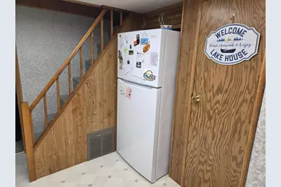 423 Skyline Drive, Edgerton, WI 53534 - Photo 9