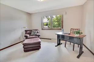 3716 Lexington Cir, Middleton, WI 53562 - Photo 31