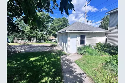 627 Prospect Avenue, Portage, WI 53901 - Photo 19