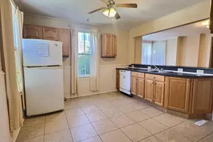 627 Prospect Ave, Portage, WI 53901 - Photo 9