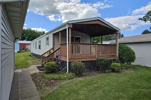 108 Vandervort St, Tomah, WI 54660 - Photo 1