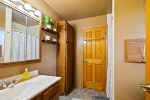 E8696 N Reedsburg Rd, Reedsburg, WI 53959 - Photo 17