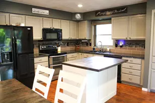 303 N Summit St, Albany, WI 53502 - Photo 17