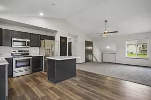 930 Waters Edge Ct, Marshall, WI 53559 - Photo 13