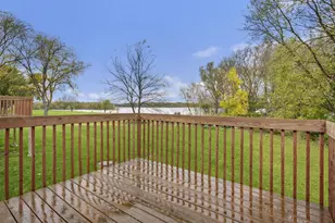 930 Waters Edge Ct, Marshall, WI 53559 - Photo 11