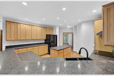 W2691 Zurfluh Road, Albany, WI 53502 - Photo 9