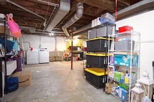 238 Kensington Dr, Madison, WI 53704 - Photo 41