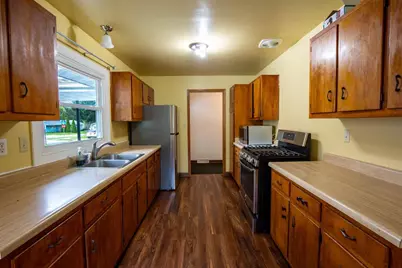 1010 Andrews Drive, Sun Prairie, WI 53590 - Photo 3