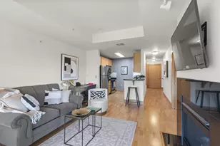 333 W Mifflin St, Madison, WI 53703 - Photo 9