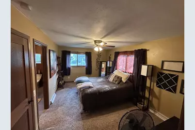 6205 Mendota Avenue, Middleton, WI 53562 - Photo 9