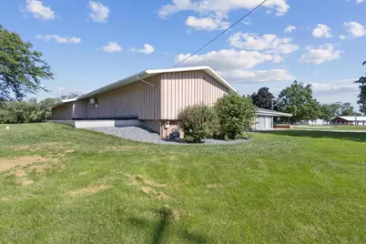 1125 E Cranston Road, Beloit, WI 53511 - Photo 65