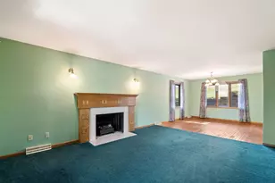 613 Mohawk Ct, Waterloo, WI 53594 - Photo 3