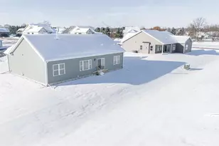 1833 E Kyle Circle, Beloit, WI 53511 - Photo 29