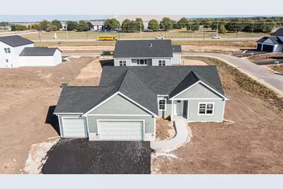 1833 E Kyle Circle, Beloit, WI 53511 - Photo 3