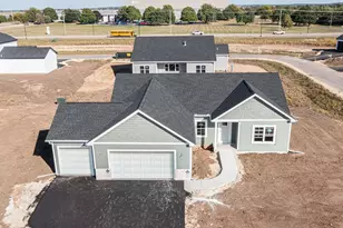 1833 E Kyle Circle, Beloit, WI 53511 - Photo 3