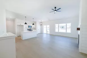 1833 E Kyle Circle, Beloit, WI 53511 - Photo 5