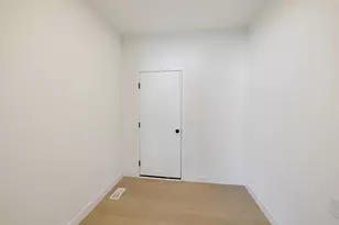 1833 E Kyle Circle, Beloit, WI 53511 - Photo 15