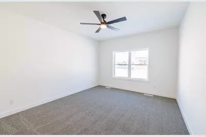 1833 E Kyle Circle, Beloit, WI 53511 - Photo 17