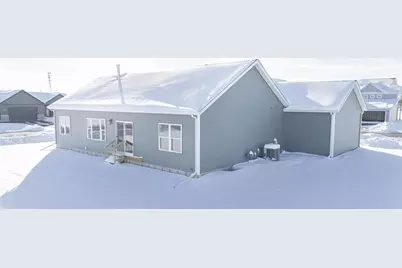 1833 E Kyle Circle, Beloit, WI 53511 - Photo 27