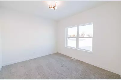 1739 E Kyle Circle, Beloit, WI 53511 - Photo 19