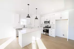 1739 E Kyle Circle, Beloit, WI 53511 - Photo 7