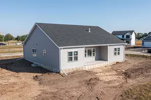 1739 E Kyle Circle, Beloit, WI 53511 - Photo 35