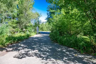 W5693 Highlife Dr, Necedah, WI 54646 - Photo 11