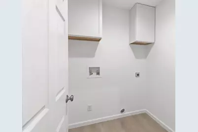 690 N Main Street, Fall River, WI 53932 - Photo 19