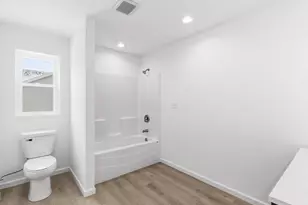 690 N Main St, Fall River, WI 53932 - Photo 33