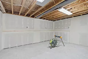 1000 Whitetail Dr, Fort Atkinson, WI 53538 - Photo 25