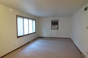 2025 Dunn Pl, Madison, WI 53713 - Photo 19