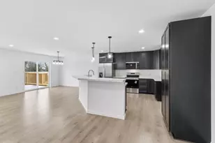 692 N Main St, Fall River, WI 53932 - Photo 5