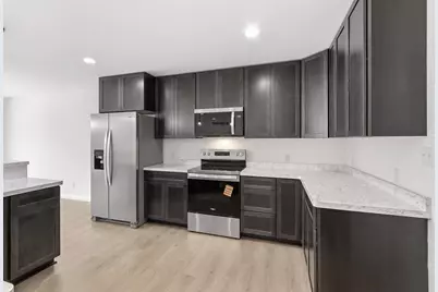 692 N Main Street, Fall River, WI 53932 - Photo 11