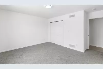 692 N Main Street, Fall River, WI 53932 - Photo 31