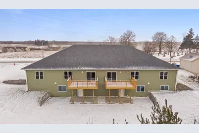 692 N Main Street, Fall River, WI 53932 - Photo 45