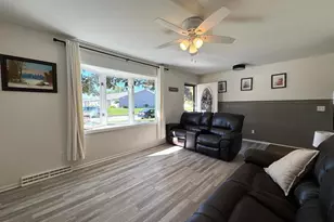 305 E Crocker St, Fox Lake, WI 53933 - Photo 9