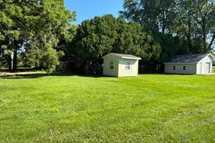 305 E Crocker St, Fox Lake, WI 53933 - Photo 39