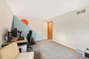 6973 Chester Dr, Madison, WI 53719 - Photo 25