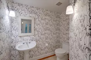 5511 Mendota Dr, Middleton, WI 53562 - Photo 15