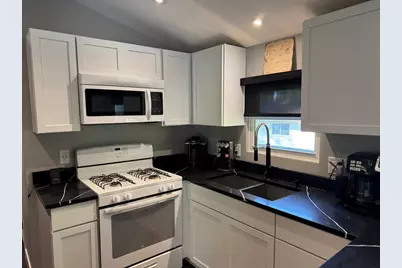 461 Aspen Way, Edgerton, WI 53534 - Photo 7