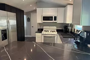 461 Aspen Way, Edgerton, WI 53534 - Photo 13