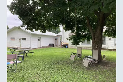 401 W Daley Street, Spring Green, WI 53588 - Photo 3