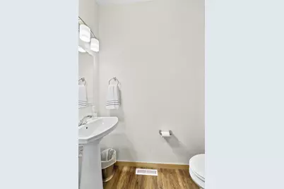 6062 Driscoll Drive, Madison, WI 53718 - Photo 11