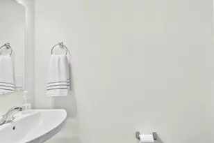 6062 Driscoll Dr, Madison, WI 53718 - Photo 11