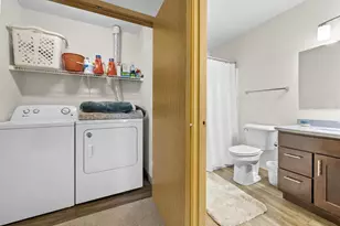 6062 Driscoll Dr, Madison, WI 53718 - Photo 19