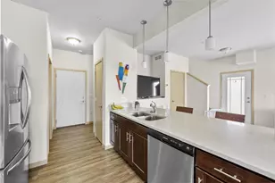 6062 Driscoll Dr, Madison, WI 53718 - Photo 7