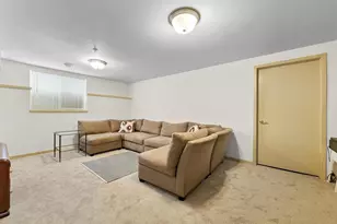 6062 Driscoll Dr, Madison, WI 53718 - Photo 21