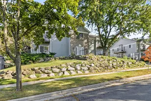 2817 Cimarron Trail, Madison, WI 53719 - Photo 31