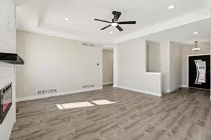 252 Falcon Ct, Sauk City, WI 53583 - Photo 7