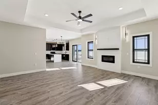 252 Falcon Ct, Sauk City, WI 53583 - Photo 5